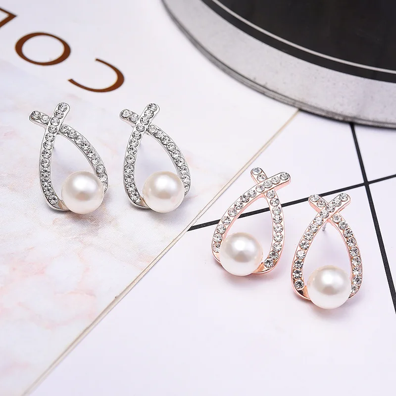 

Jewelry New Brand Design Gold Silver Color Pearl Stud Earrings For Women 2018 New Accessories Wholesale