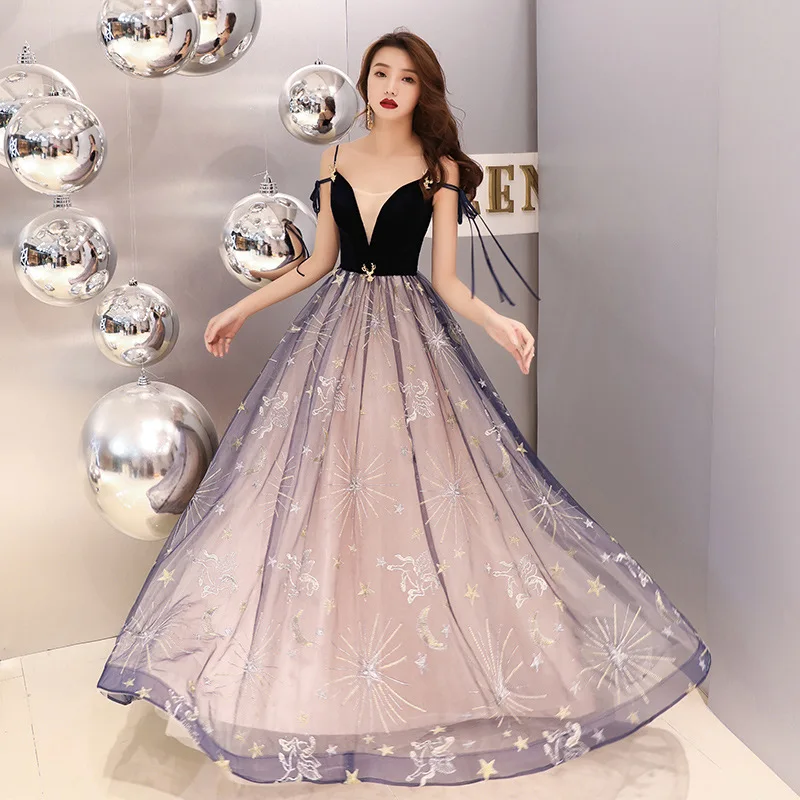 

Evening Dresses Fashion Embroidery Bandage Sequined Party Gowns Sexy Spaghetti Strap Floor length Long Formal Prom Dress E057