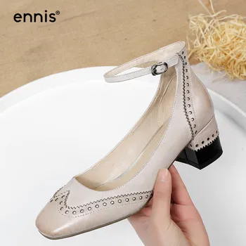 

ENNIS 2019 European Designer Ankle Strap Women Retro Shoes Square Heel Brogue Shoes Embossed Genuine Leather Fashion Pumps P821