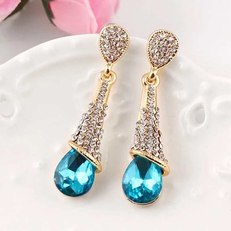 

Classic Water Drop Design Full Rhinestone Dangle Earrings Charming Glitter Crystal Pendant Ear Jewelry for Women