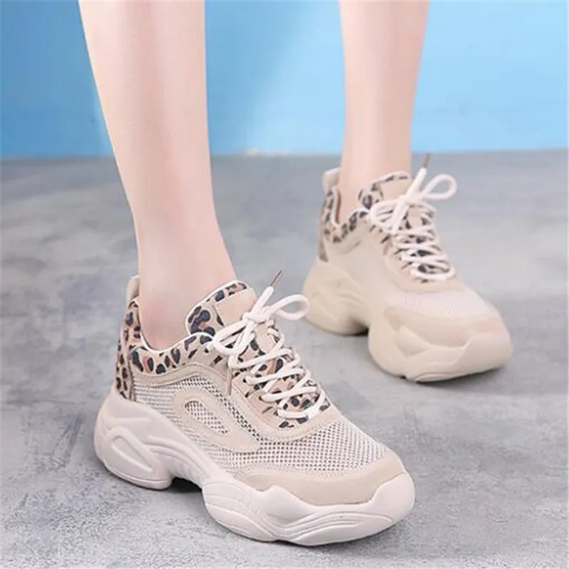 

New 2019 Spring Fashion Women Casual Shoes Suede Leather Platform Shoes Women Sneakers Ladies White Trainers Chaussure Femme R18