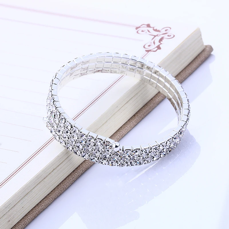 New Arrival Luxury Brand Charm Bracelet For Women Jewerly Gift Full