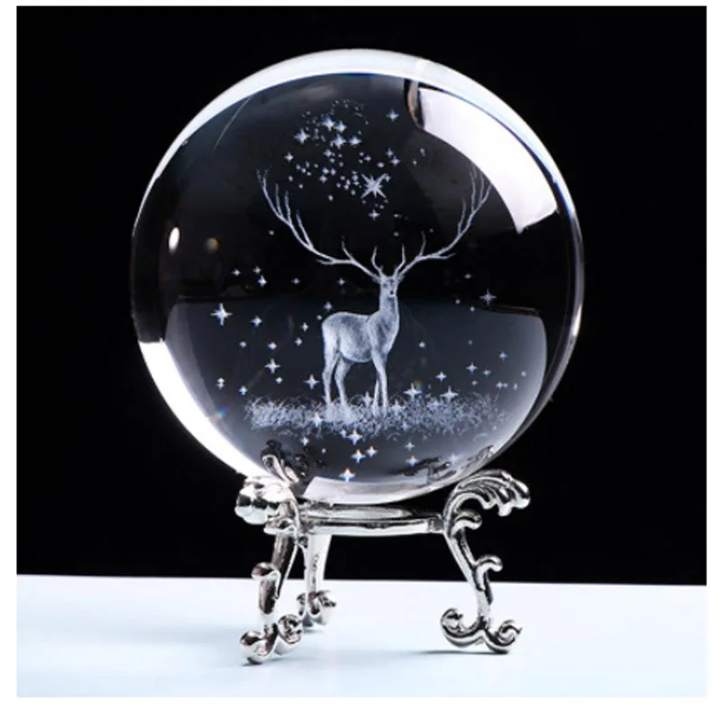 60/80mm Elk Crystal Ball Globe 3D Inner Carving Moose Quartz Glass Ball Deer Model Sphere Glass Globe Home Decor - Цвет: with Metal base