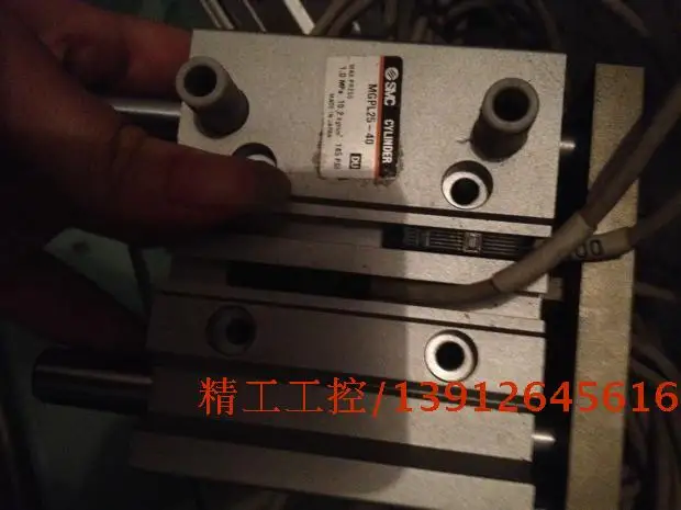 

[SA] Positive! SMC original second-hand MGPL40-25 spot real thin guide rod cylinder