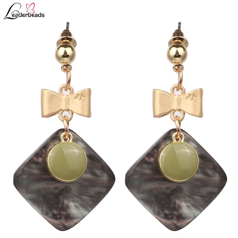 

LEADERBEADS Cute Bowknot Geometric Drop Earrings for Summer Party Trendy Jewelry Acrylic Simple Design Dangle Earrings Wholesale