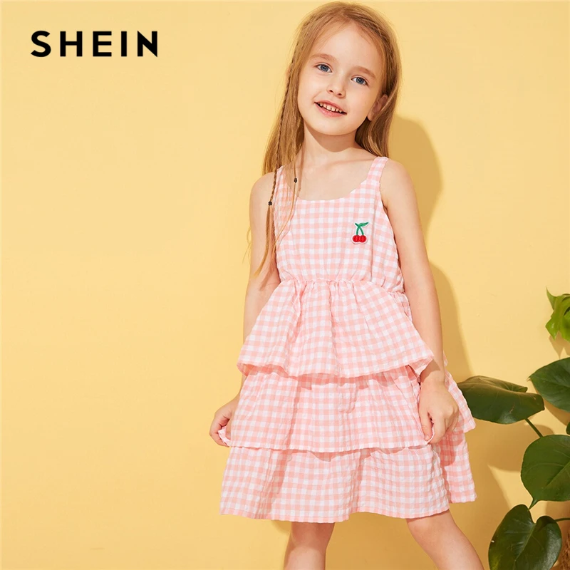 

SHEIN Pink Toddler Girls Tiered Layer Gingham Patched Cute Dress Kids 2019 Summer High Waist Sleeveless Ruffle Hem Short Dresses