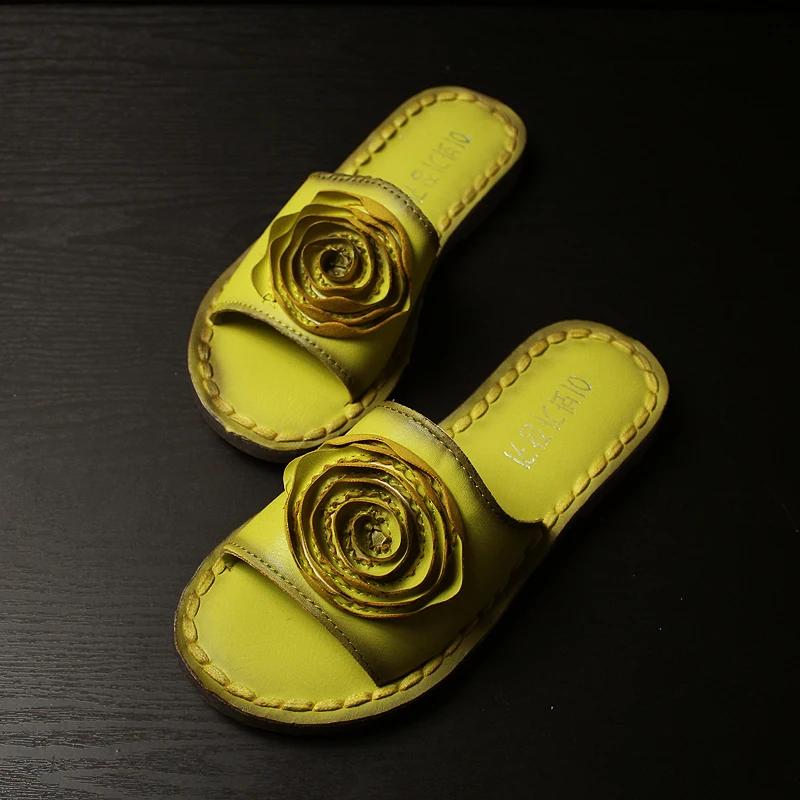 flat sandals 2017
