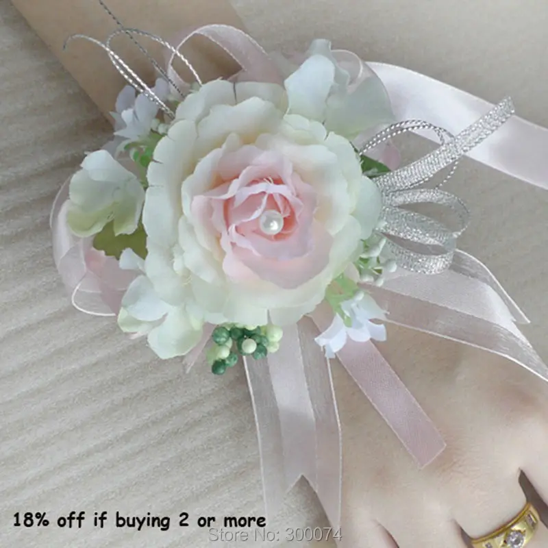Ivorychampagne corsage main