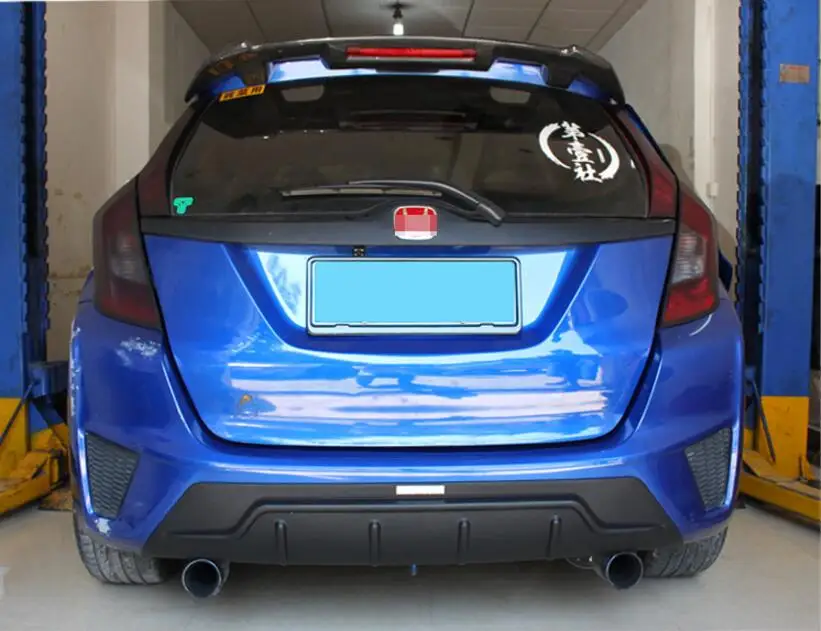 

ABS REAR TRUNK LIP SPOILER DIFFUSER EXHAUST BUMPER PROTECTOR COVER FOR Honda FIT/JAZZ 2014 2015 2016 2017 BY EMS