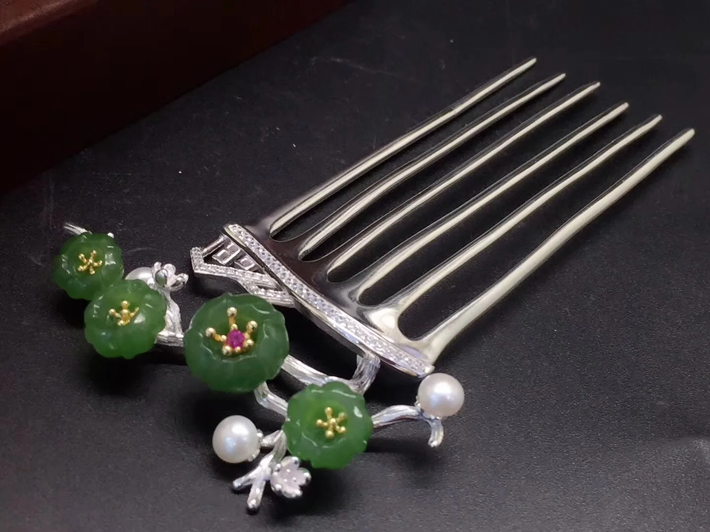 

Plum Blossom Silver Hair Comb Stone Inlay Chinese Style Silver Hairpin Flower Hair Pin Jewelry Hair Accessories 98x33mm WIGO1242