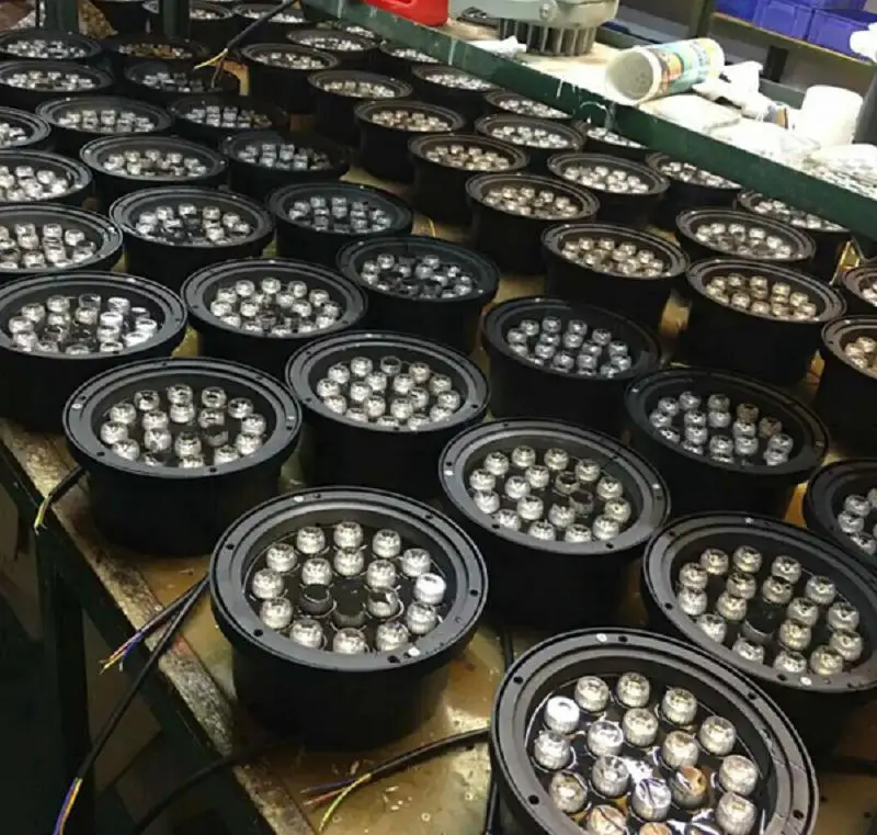 Lâmpada de Assoalho ao ar à Prova d' Água Subterrânea Enterrado Luz Caminho Garden Chão Livre Quintal Paisagem Lâmpada 12 w 20 Led 12 W LED Subterrânea Enterrado luz Subterrânea Caminho