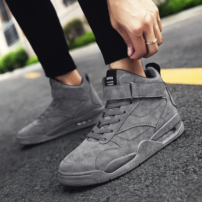 

Men High-top Casual Sports Boots Sneakers Autumn Outdoor Boots Comfortable Wear Non-slip Shoes Trend Shock Absorbing Male Shoes