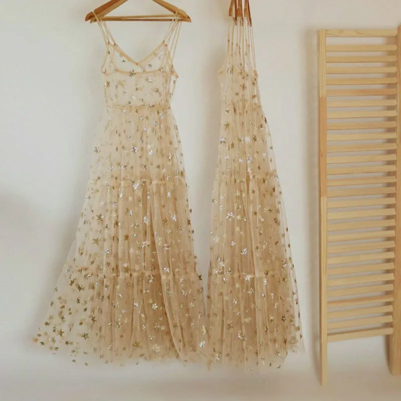 2019 New Arrival Spaghetti Straps Tulle Long Women Dresses Fashion Bling Bling See Through Dress Sexy Fashion Hot