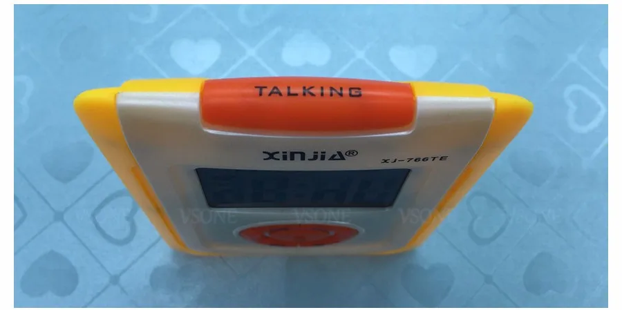 Английский говорящий ЖК-цифровой будильник для слепых или низкого видения оранжевый или желтый