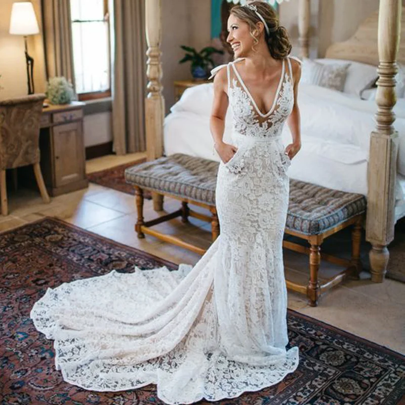 

Gorgeous Deep V-neck Lace Mermaid Wedding Dresses Custom Made Robe de Mariee Backless Long Train Bridal Gown