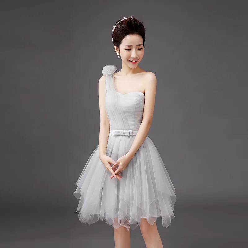 

Sexy One Shoulder Light Gray Short Bridesmaid Dresses Simple & Elegant Wedding Party Dresses Mini Tulle Prom Dress High Quality