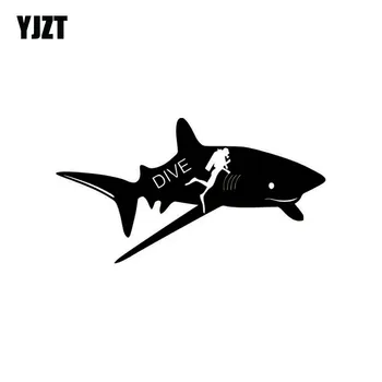 

YJZT 17.6cm*9.5cm Cartoon Diver With SHARK Fashion Vinyl Car Window Sticker Decals Black Silver C11-0317
