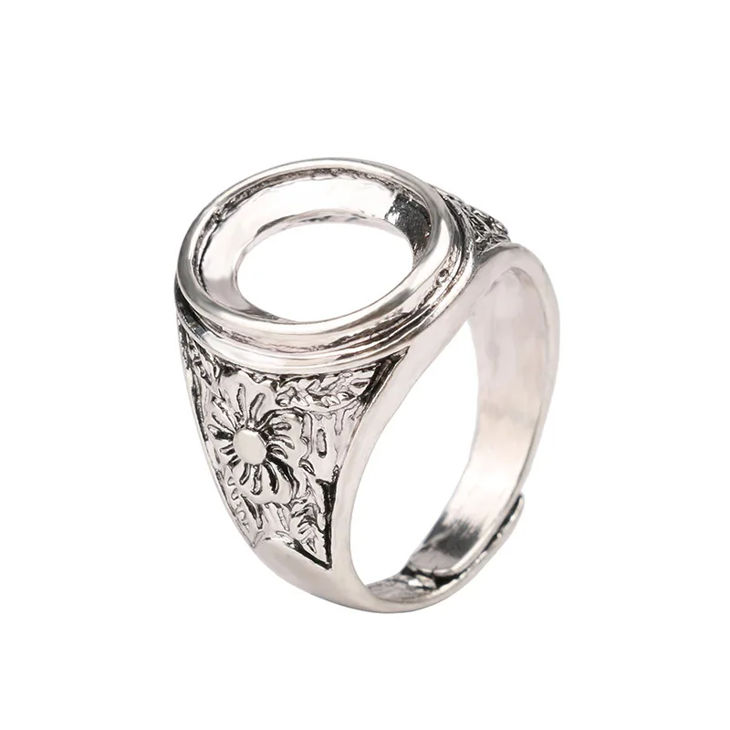 2543701318_2077696031