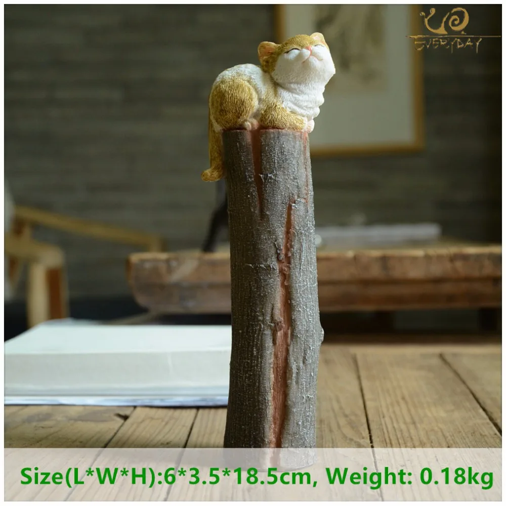 Miniature Figurines Everyday Collection Easter Kawaii Cat Home Decoration Accessories Animal Figurines Maneki Neko Sculpture Miniature Fairy Garden