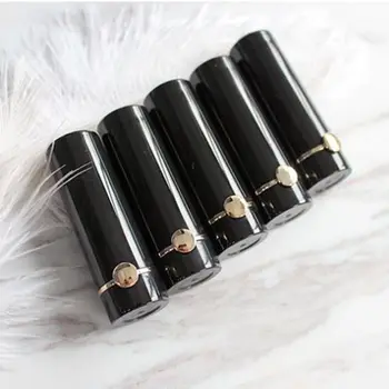 

Lipstick Tube Cosmetic Subpackage White black Plastic Empty Lip Balm Lip Gloss Packaging Containers F20172105
