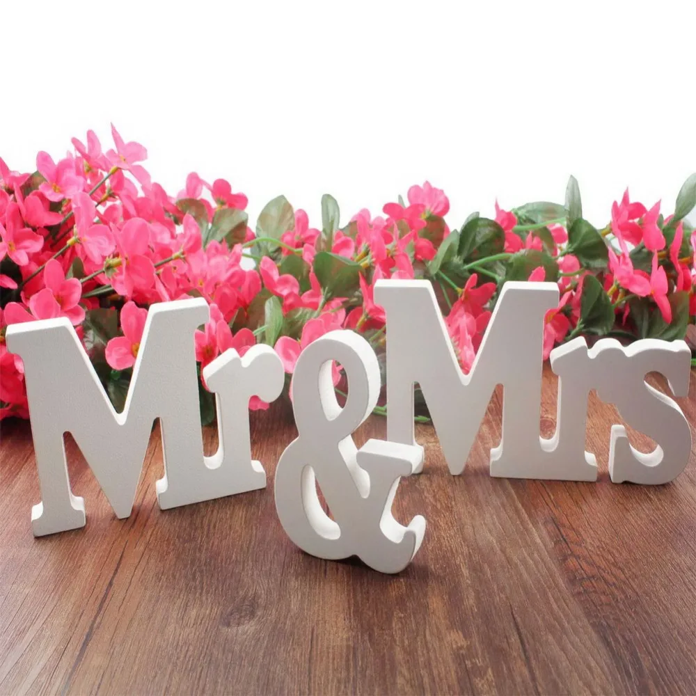 1 Set Vintage Mr & Mrs Wooden Letters for Wedding
