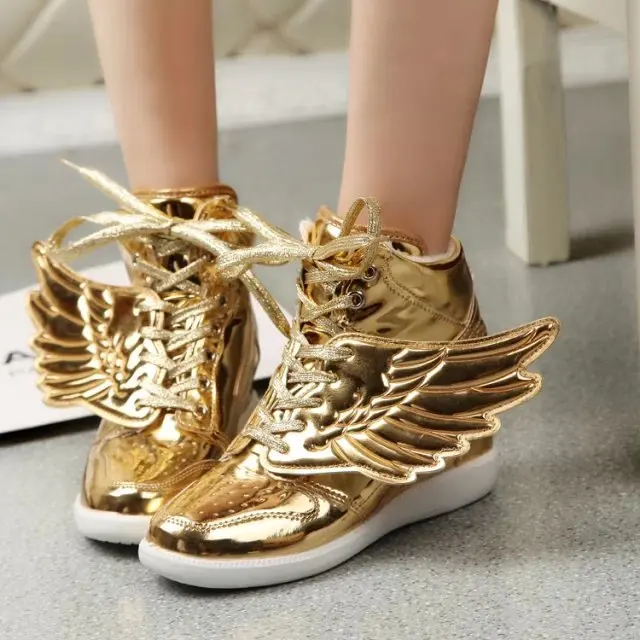 2015 years Winter explosion models single wings an...