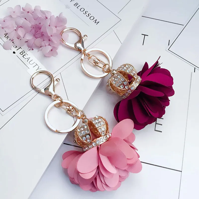 Charming fashion rhinestones crown keychain cute simple flower key Charming fashion rhinestones crown keychain cute simple flower key