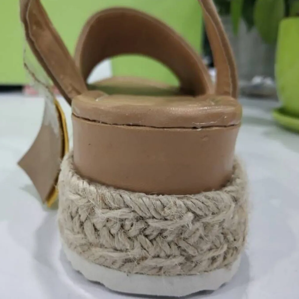 shoe (12)