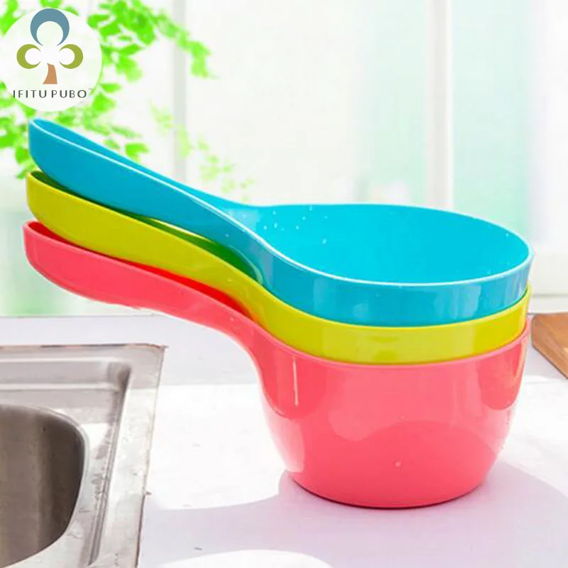 1 шт Цвет пластиковые водный ковш дома полива scoop кухонная ложка утилита Кубок