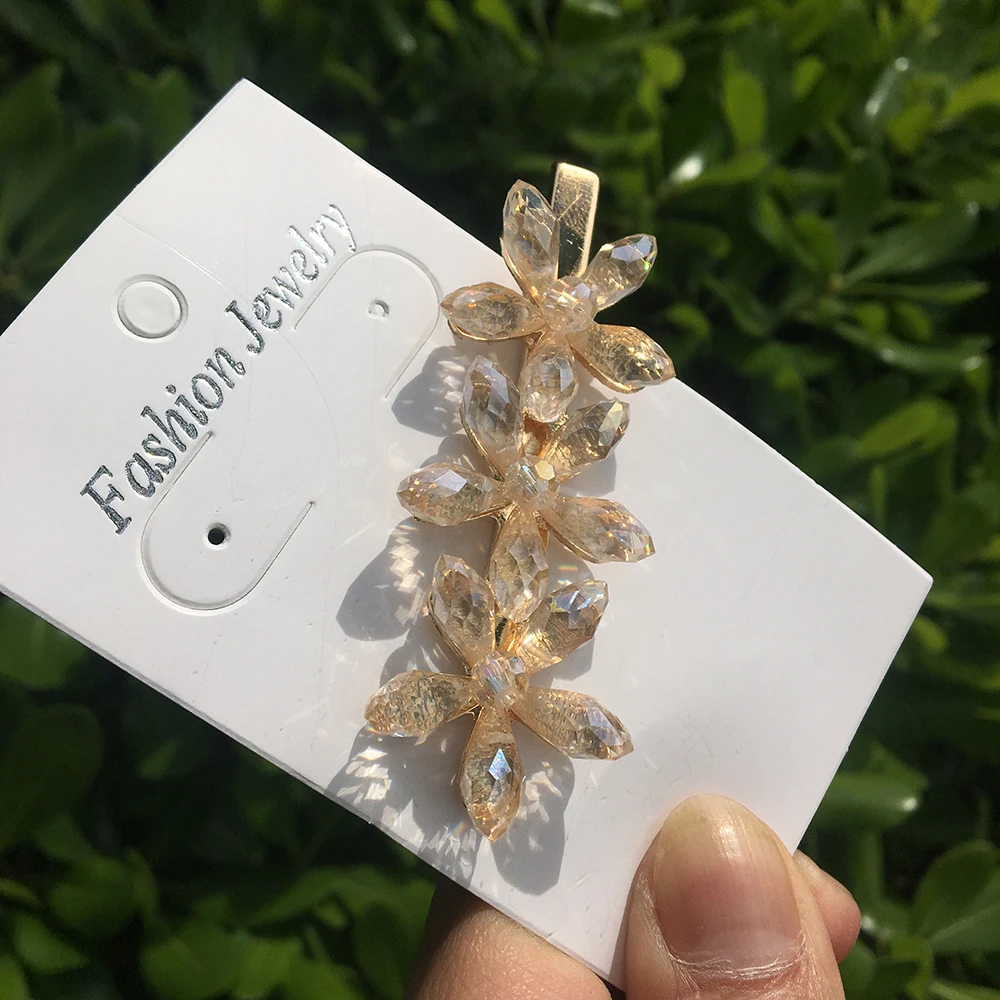 

Earofcorn 2 Color Fashion Girl Crystal Flower-plated Blonde Hair Clip Accessories headpiece