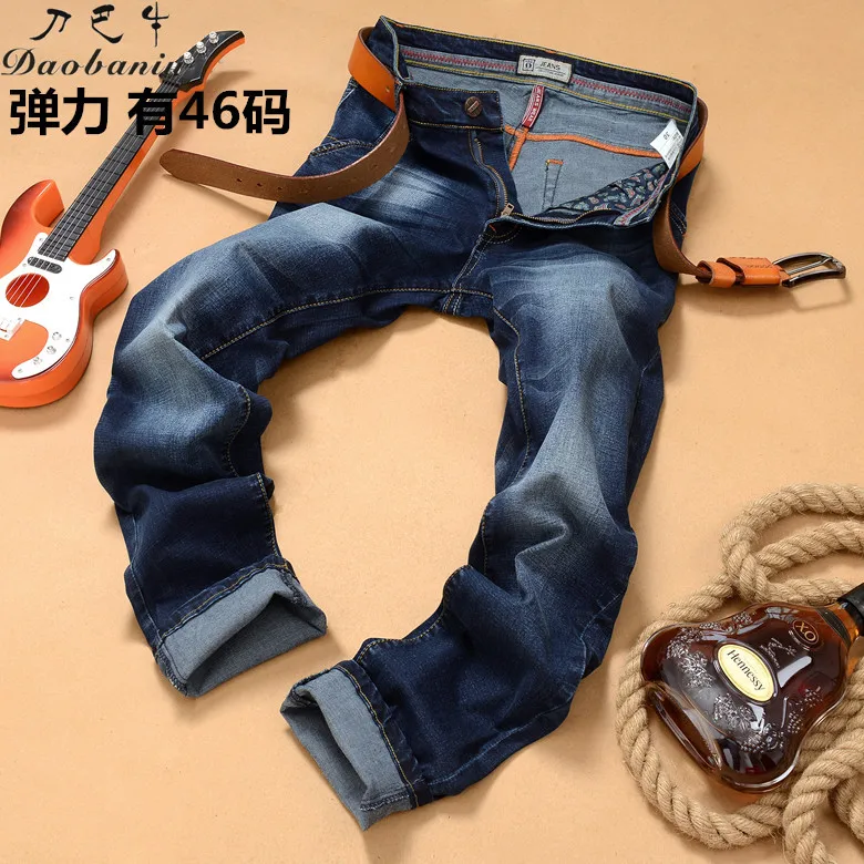 

The 2016 men's jeans waist straight stretch denim trousers loose
