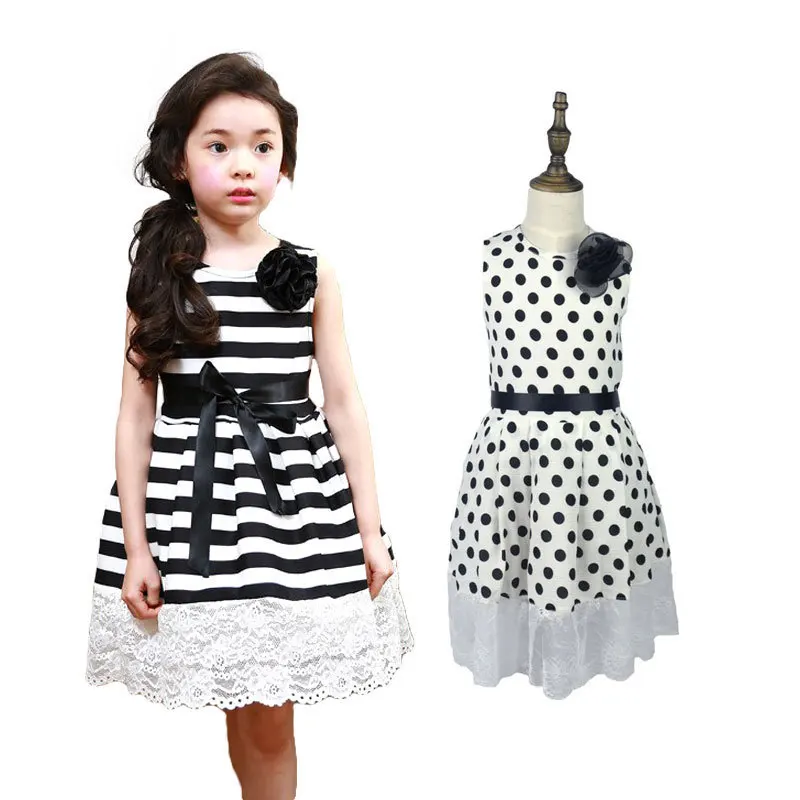

2017 New Black and White Color and Non Woven Flower Lace Dress