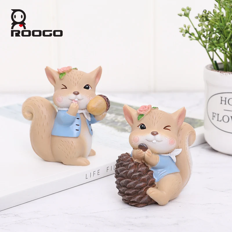 

Roogo Creative Small Squirrel Ornaments For Home Decor Cute Miniature Figurines For Kids Resin Living Room Decorations
