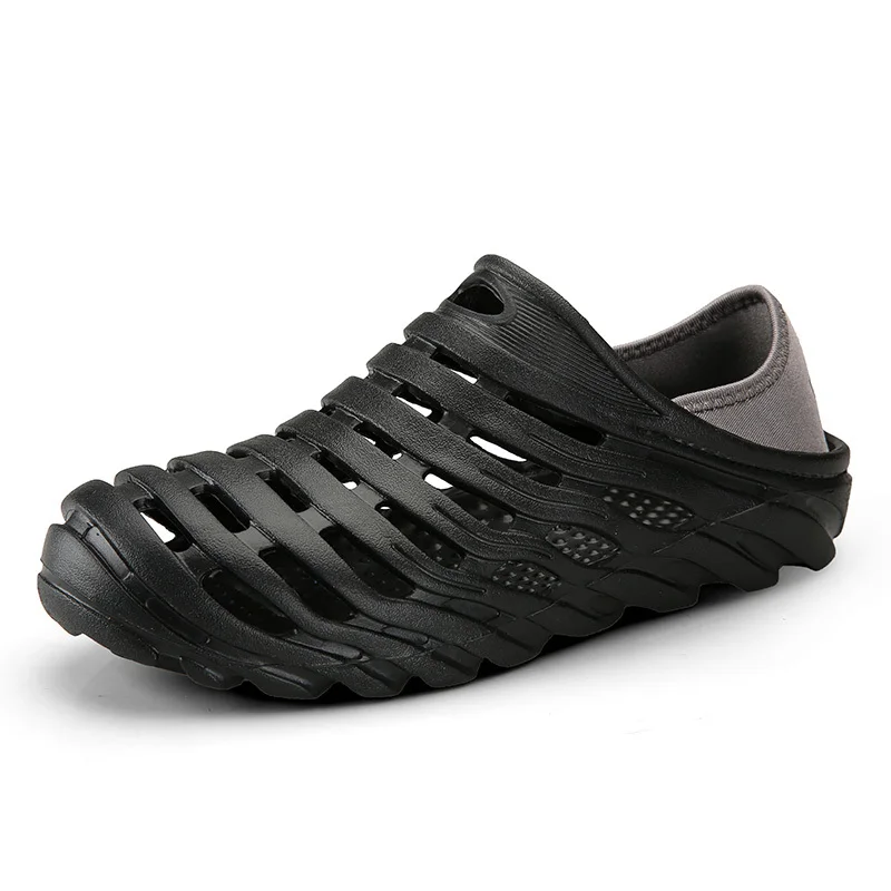 Мужчины забивают тапки летние мужские сандалии дышащие слипоны пляжная обувь Легкие Полые высокого качества уличные Большие размеры - Цвет: Black