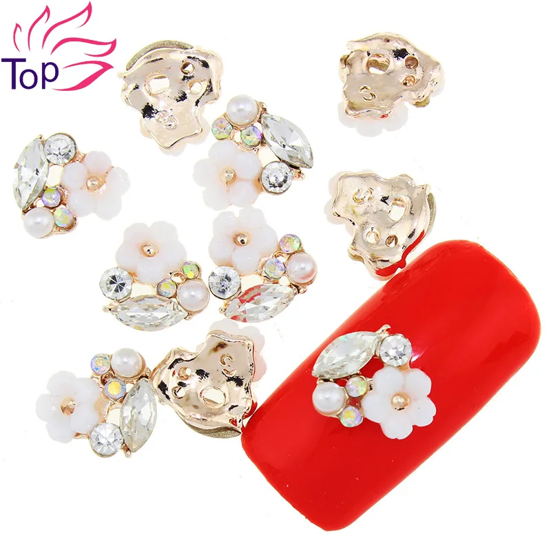 

Blueness 10 Pcs Nail Jewerly 3D Pearl Crystal Floral Design Nail Art Decorations Rhinestones Studs Nails Accessories