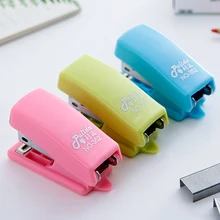 Ручной Мини-степлер со скобами, 2-12 листов 80 г копировальной бумаги полезный мини-степлер для студентов офисная прищепка канцелярские принадлежности