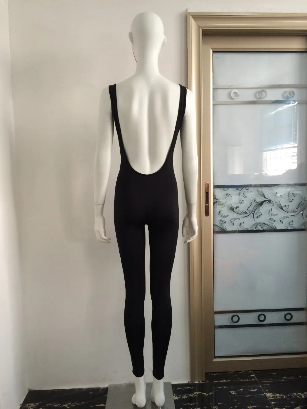 2718207319_2011816866