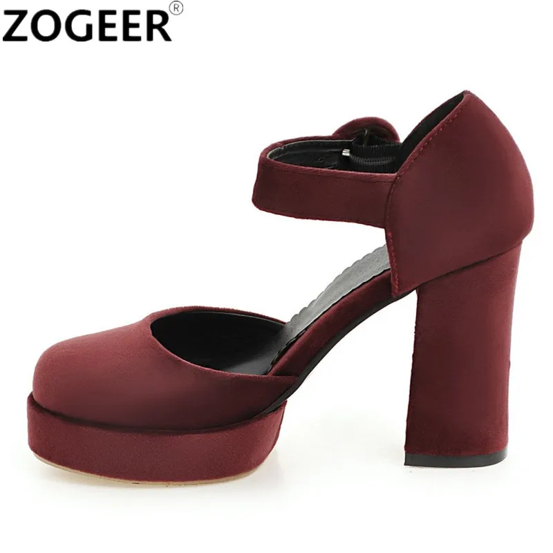 wide width heels for plus size women