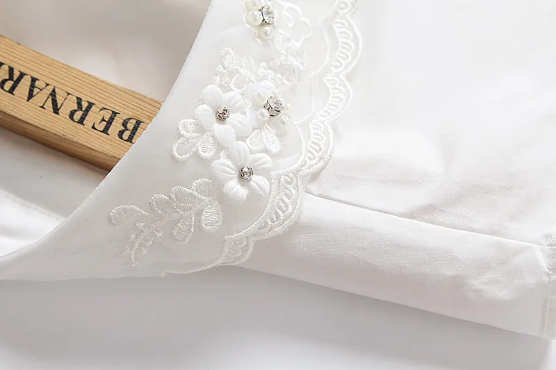 2437853230_206793368