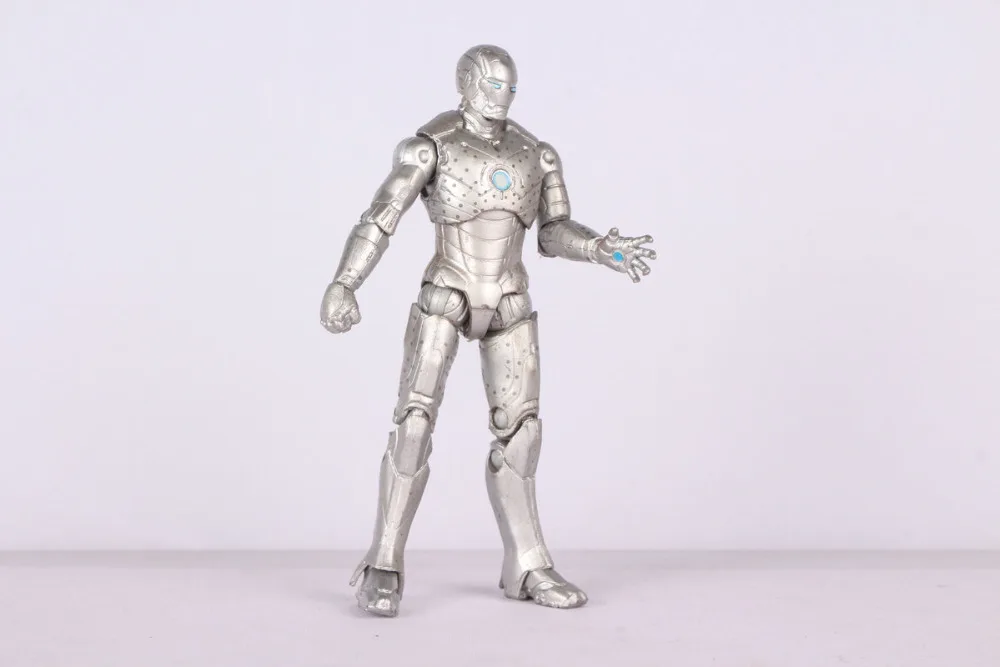 Marvel Avengers Movie MK1 Ironman 3 75 Inch Action Figure loose
