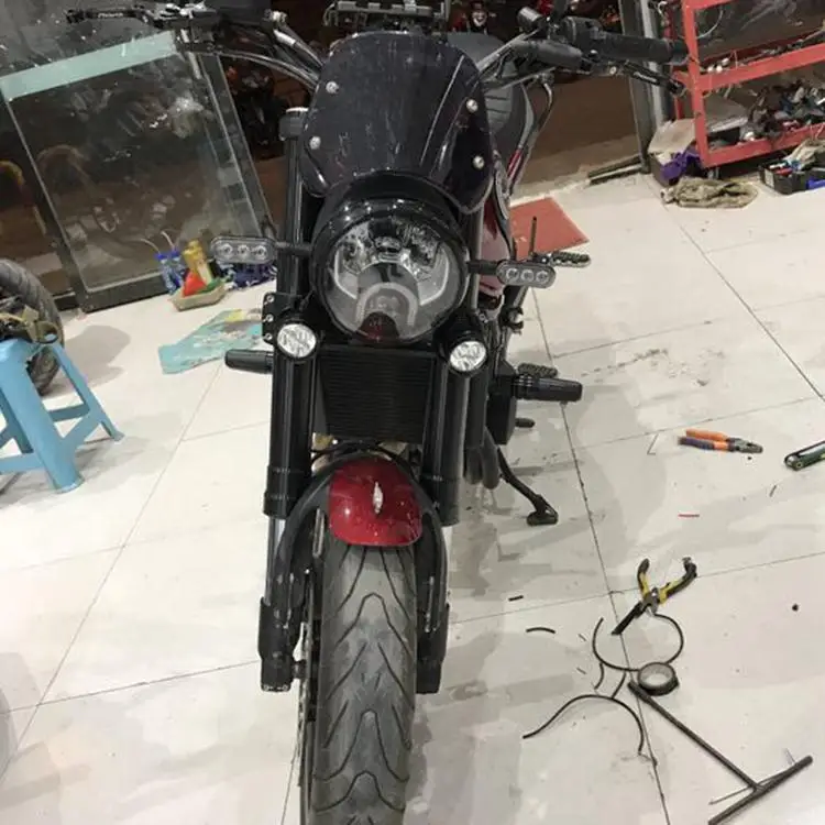 

Benelli Leoncino 500 Modification Front Motorcycle Spotlights With Mounting Bracket