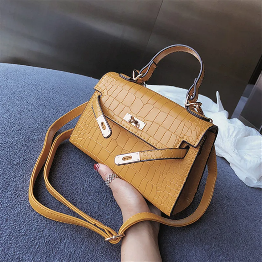 

TOYOOSKY Korean fashion trend stone pattern buckle small square shoulder bag across wild ladies crossbody bag Crocodile skin