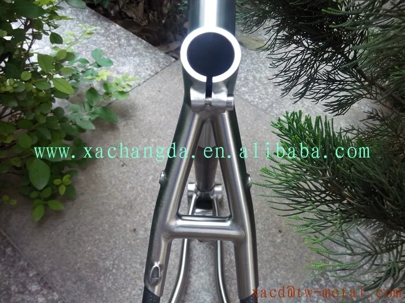 Sale titanium & carbon fiber mtb bike frame titanium montain bicycle frame Titanium weldless bike frameChinese titanium road bike fra 5 Sale titanium & carbon fiber mtb bike frame titanium montain bicycle frame Titanium weldless bike frameChinese titanium road bike fra 5
