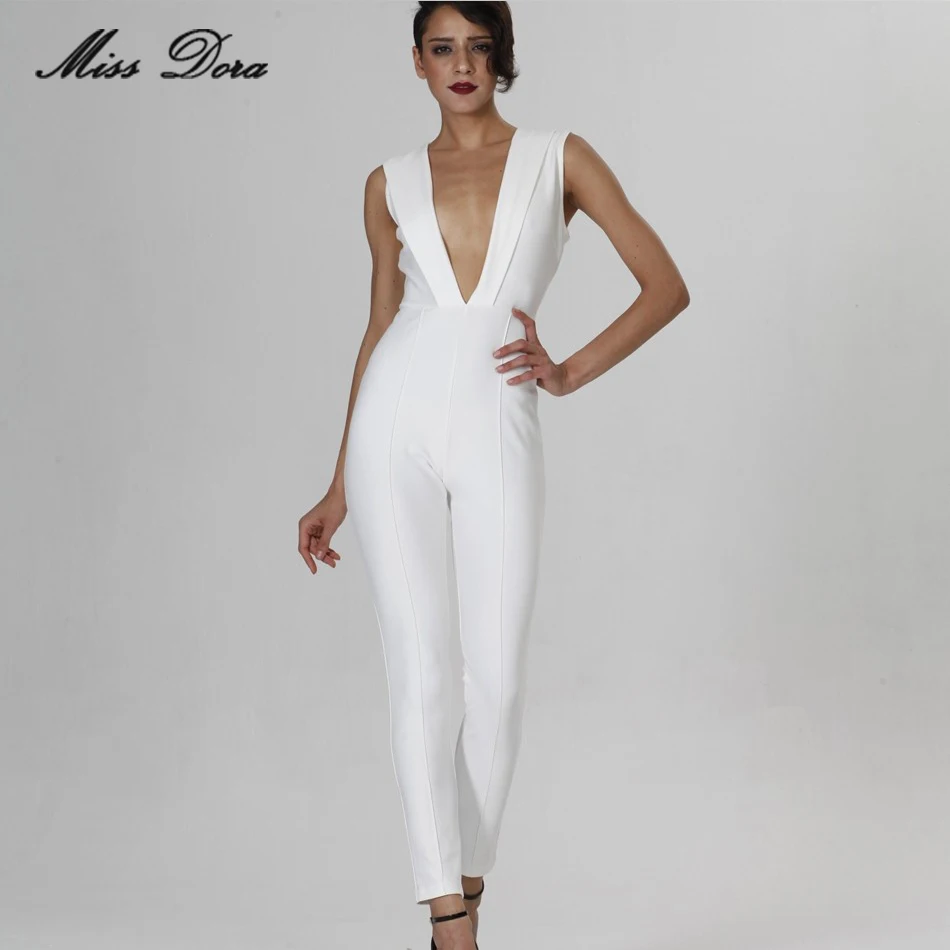 2016 New Winter Women Runway Jumpsuit Capris Knitted Skinny Deep V Neck