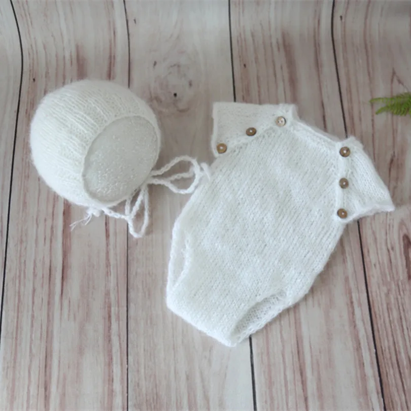 

Knitted Newborn Baby hat and Romper set Photograpy props Newborn Outfit Photo Props Lovely Overall and Bonnet Shower Gift