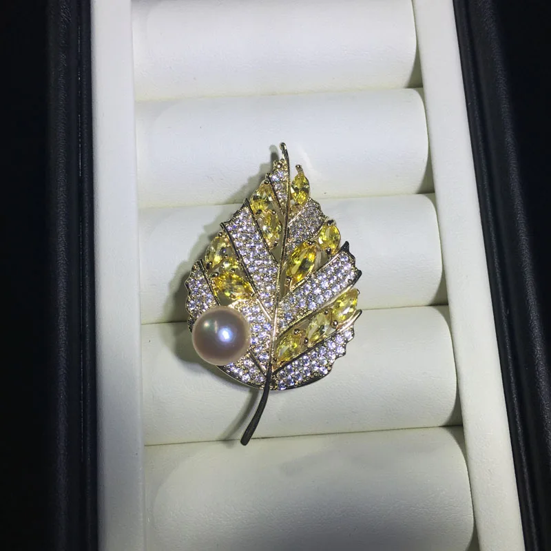 ZHBORUINI Высокое качество брошь с натуральным пресноводным жемчугом китайский стиль желтый циркон лист Брошь жемчужные украшения для женщин подарок