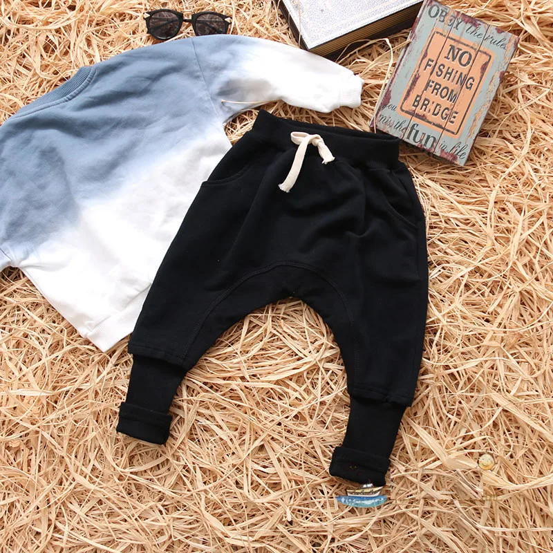 3751494409_2065036897