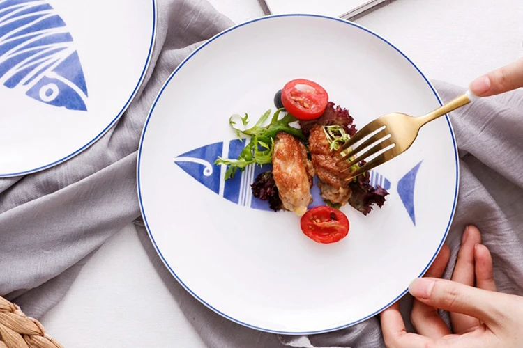 8 Inch Ceramic Flat Plate Bone China Dishes Cute Fish Pattern Porcelain Dinner Dinning Plate Salad Dessert Dish Tray Tableware Gift Dinnerware (6)