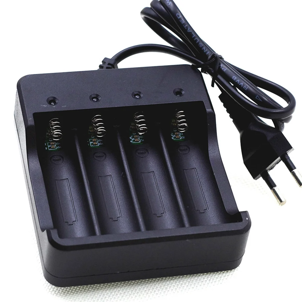 Connect the 4Slots charger with the 18650 lithium ion battery protector PV