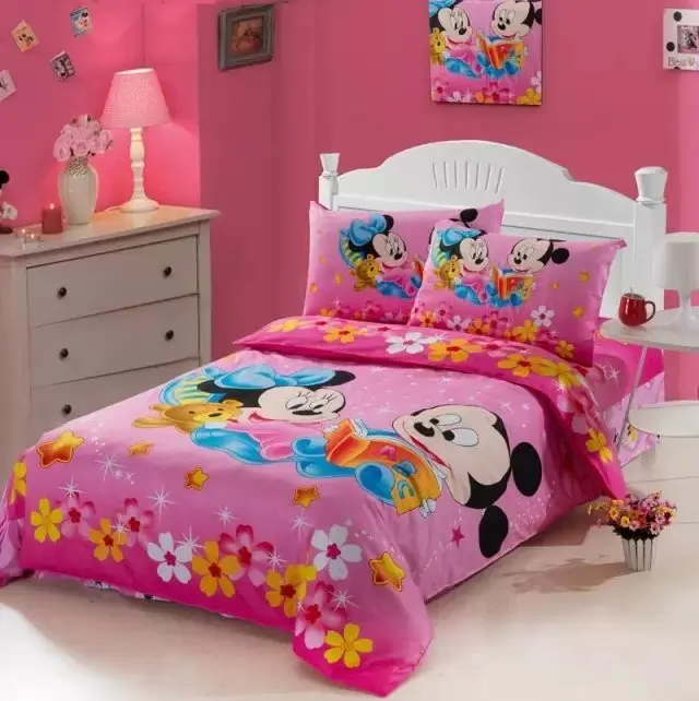 Resultado de imagem para tendencia decoração de quarto mickey e minnie